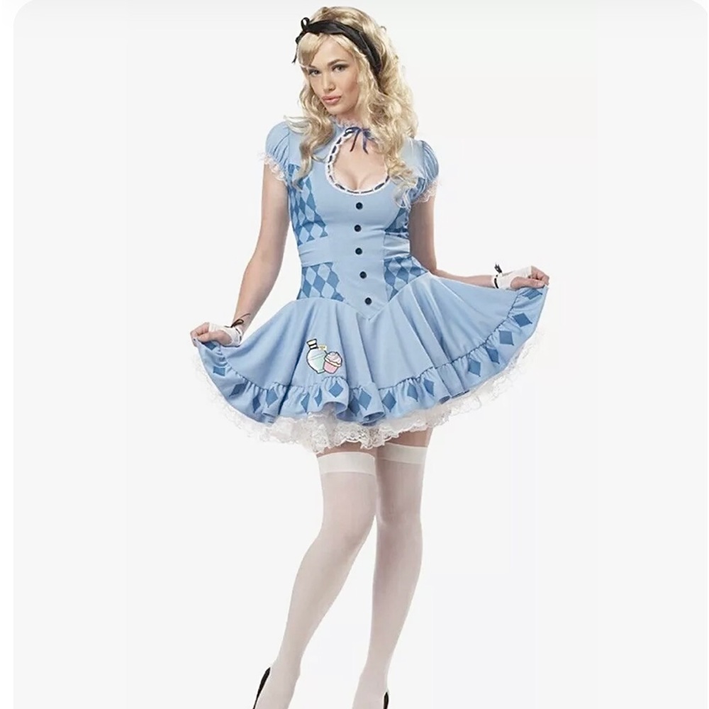PRETTY SWEET ALICE COSTUME 🦋